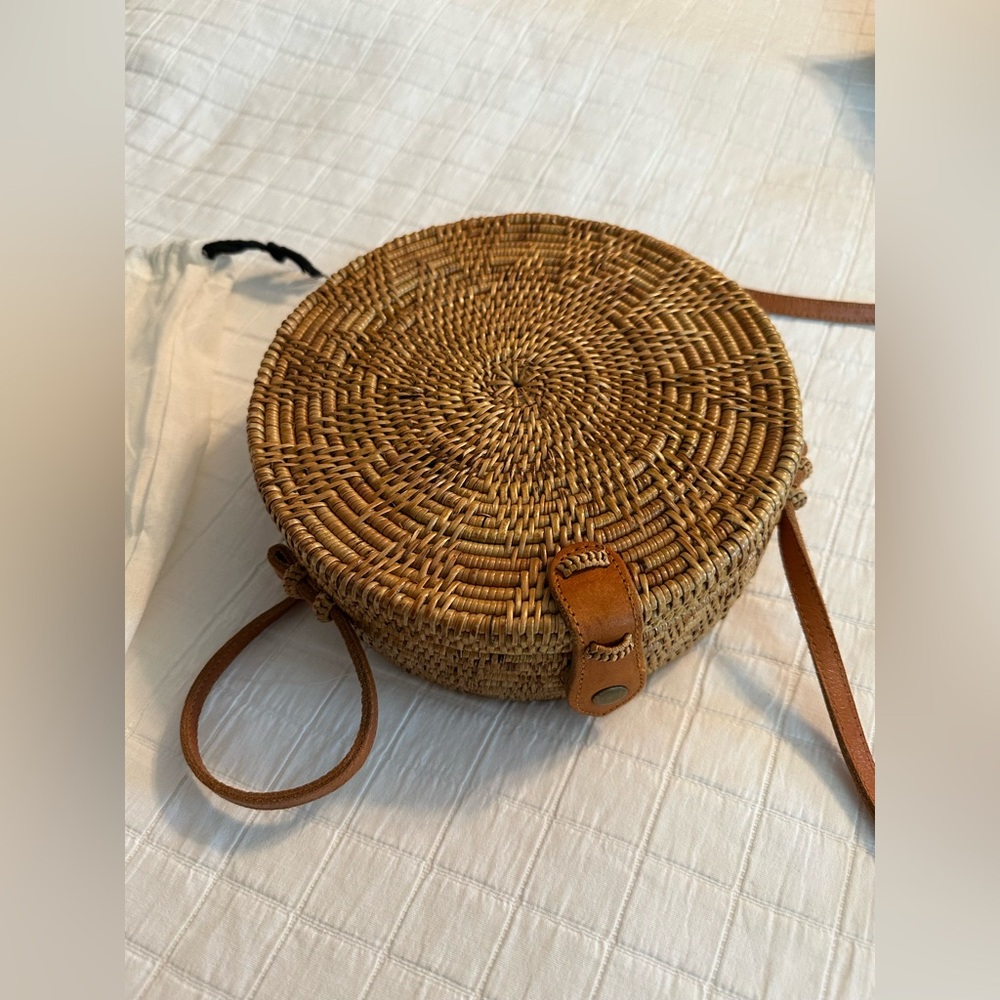 Tan Circular Crossbody Bag with Leather Strap